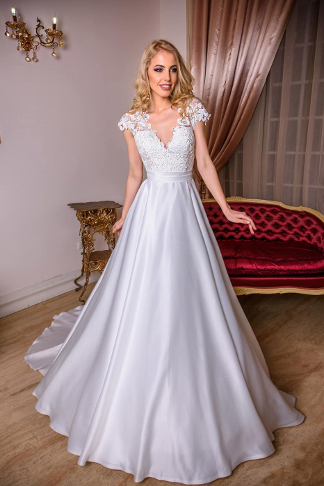 Nariko- Elegant satin wedding dress [1]