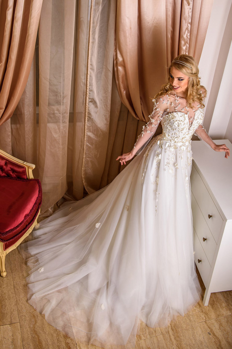 3D floral lace A-line tulle wedding dress [5]