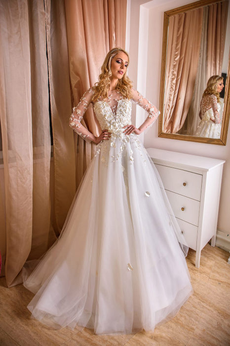 3D floral lace A-line tulle wedding dress [2]