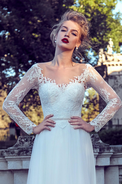 Elegant Bohemian A-Line Lace Wedding Dress with Long Lace Sleeves [4]