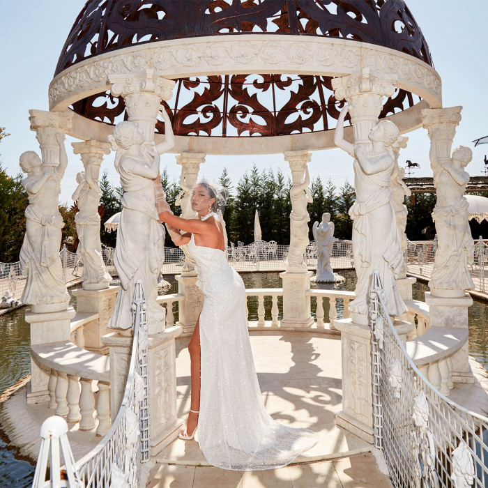 Slit mermaid wedding dress [5]