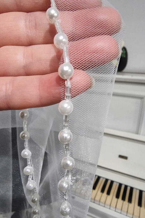 Pearls beaded edge bridal veil [5]