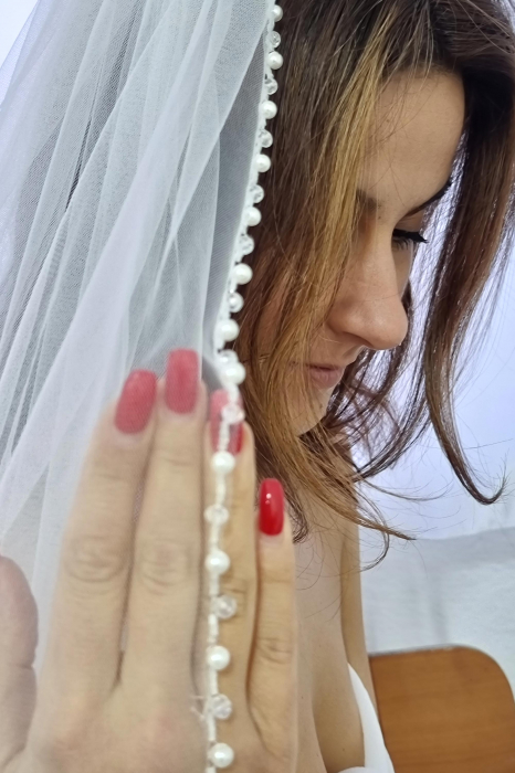 Beaded edge bridal veil [3]