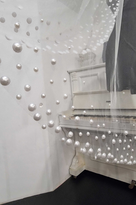 Pearls bridal veil [2]