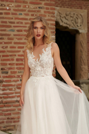 BRIDAL - A-line wedding dress- Denver