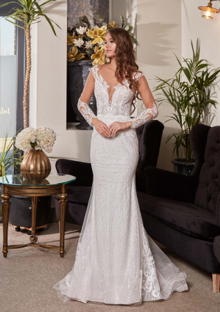 Glittery lace mermaid wedding dress [2]