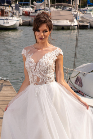 Chantelle- Tulle & lace wedding dress [1]
