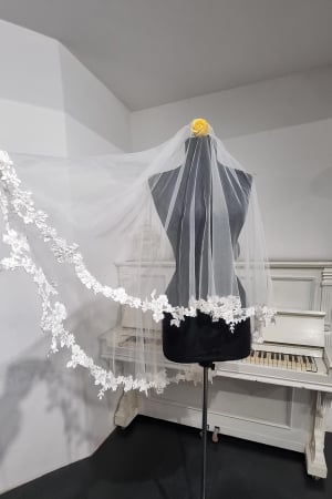 Double tier lace bridal veil [6]