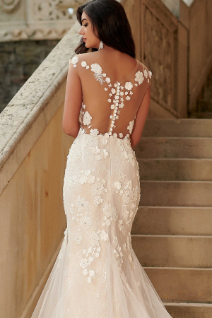 Mermaid Wedding Dress with 3D  Floral Appliqués [5]