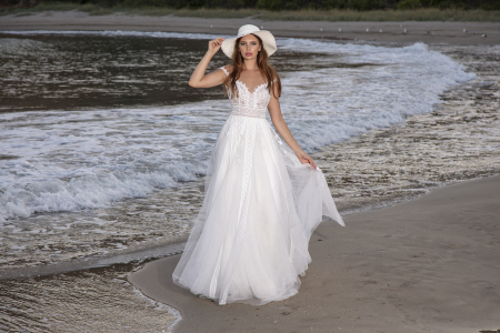 Firenze- Bohemian A-line wedding dress [2]