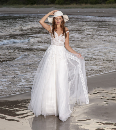 Firenze- Bohemian A-line wedding dress [3]