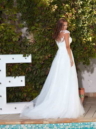 A-line lace wedding gown [5]