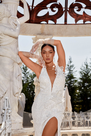 Sheer pearls bridal gloves [4]