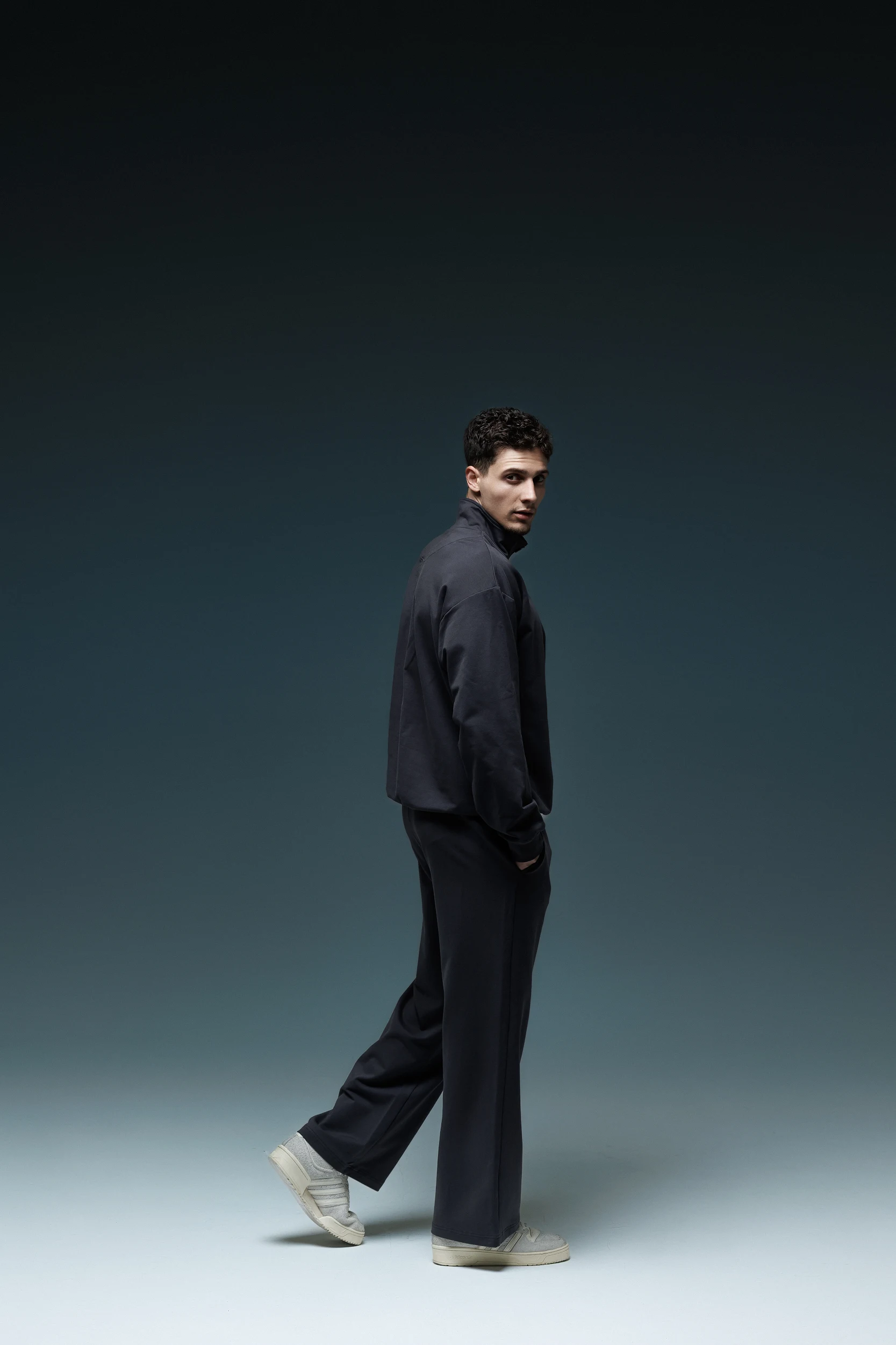 Costum Retro-Modern Oversized [2]