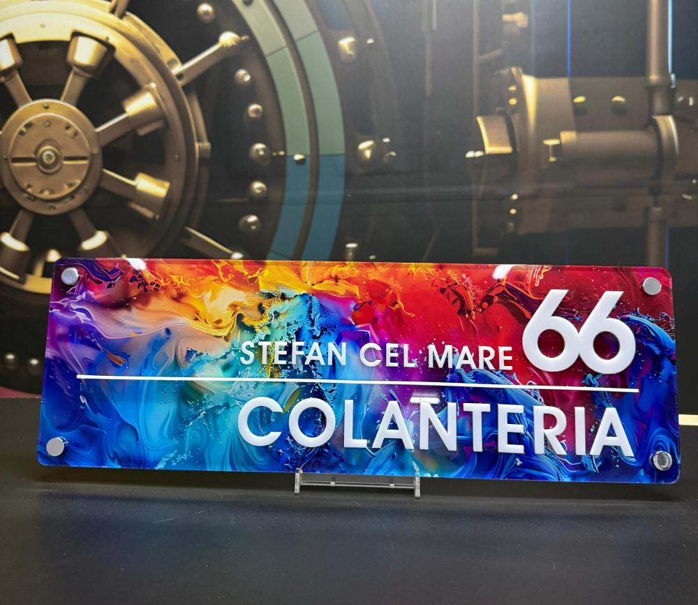 placuta-adresa-casa-apartament-plexiglass-transparent-print-multicolor-text-alb.jpg [4]