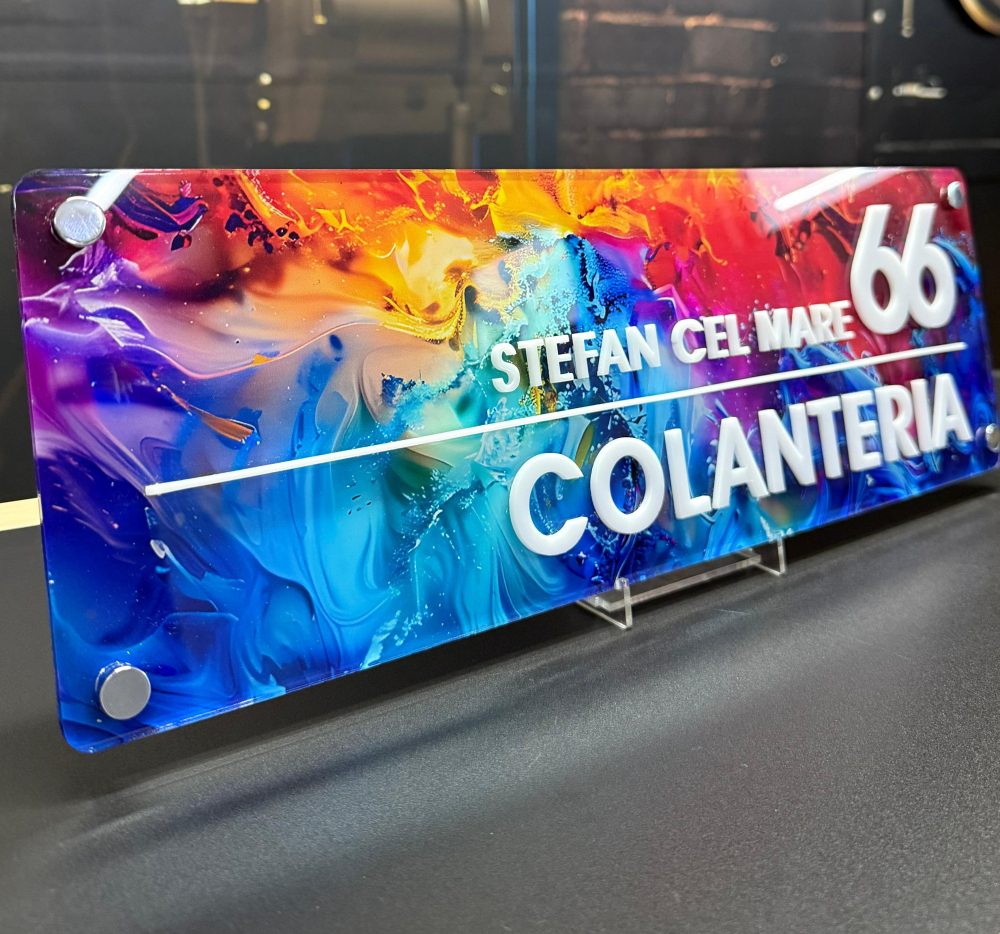 placuta-adresa-casa-apartament-plexiglass-transparent-print-multicolor-text-alb.jpg [1]