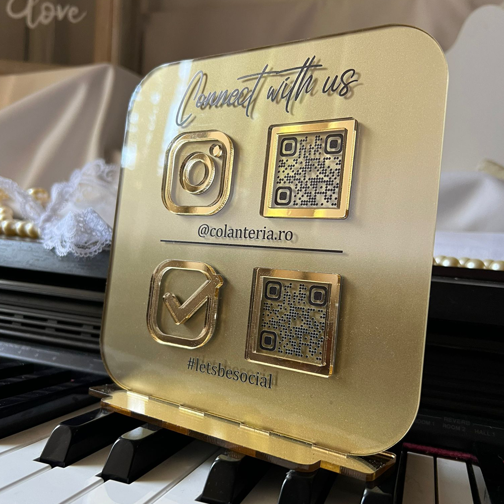 Plăcuță plexiglas auriu cu cod QR personalizat – model satin și oglindă pentru spații elegante [3]