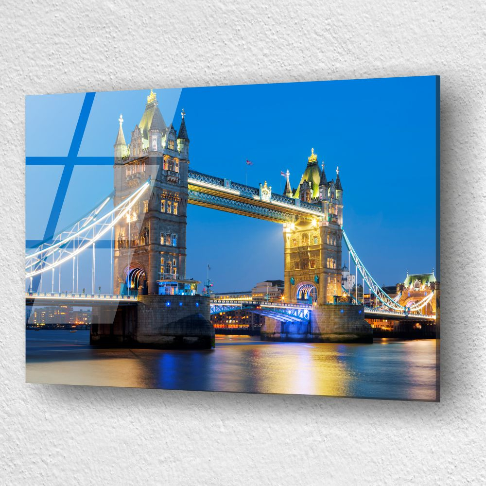 tablou din sticla acrilica Tower Bridge Londra la inserat cu reflexii in apa [3]