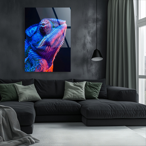 Cameleon Cosmic – tablou acrilic personalizat cu cameleon roșu și albastru pe fundal negru [1]