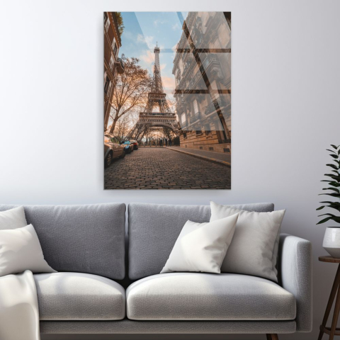 Tablouri cu orase celebre - tablou din sticla acrilica Paris Morning cu Eiffel Tower intre cladiri si strada cu piatra cubica
