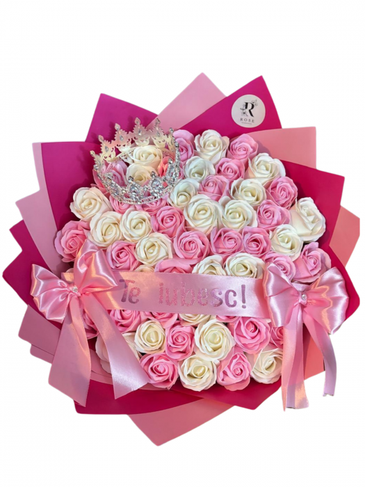 Buchet cu 57 de trandafiri de sapun roz deschis si alb [1]