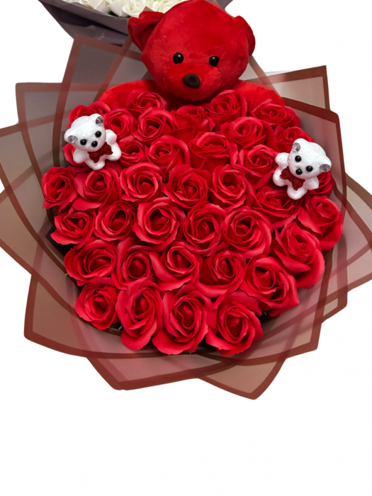 Buchet cu 37 de trandafiri de sapun rosu [1]