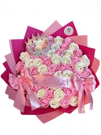 Buchete 57 de trandafiri - Buchet cu 57 de trandafiri de sapun roz deschis si alb