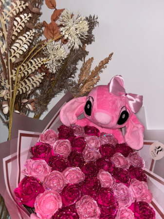 Buchete 37 de trandafiri - Buchet cu 37 de trandafiri ciclam si roz deschis