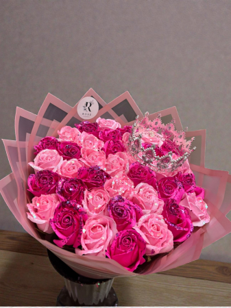 Toată colecția de buchete - Buchet cu 37 de trandafiri de sapun ciclam si roz deschis