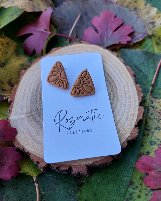 Cercel Triangle Flower [1]