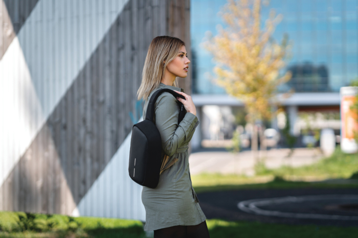 Boxy Sling [20]