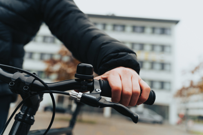 Sonerie dublă pentru bicicletă cu localizare în întreaga lume [9]