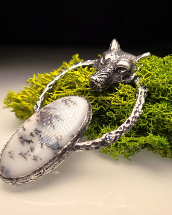 Pandantiv cu opal dendritic ''Wolf Totem'' [6]