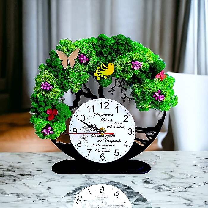 Ceas decorativ copacul vietii, personalizat cu mesaj standard pentru sef, manager,doctor,"Sa formezi o echipa", decorat cu licheni stabilizati si flori decorative naturale, negru, 25cm [1]
