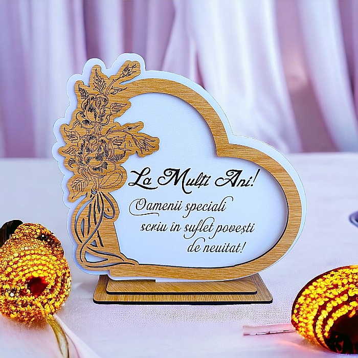 Decoratiune tablou inima personalizata cu mesaj standard, cadou pentru oameni speciali, "La multi ani!",baza cu suport din lemn, 22x20cm [1]