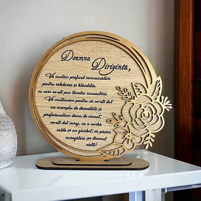 Cadou personalizat, tablou din lemn elegant cu trandafir si mesaj standard pentru Invatatoare [2]