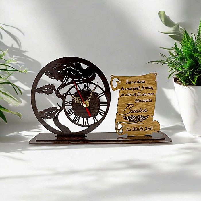 Blank Ceas Bonsai cu Placută, personalizat pentru Bunica "Intr-o lume in care poti fii orice", Produs în România de Rustic Wood Decor ,dimensiune 30x18cm [1]