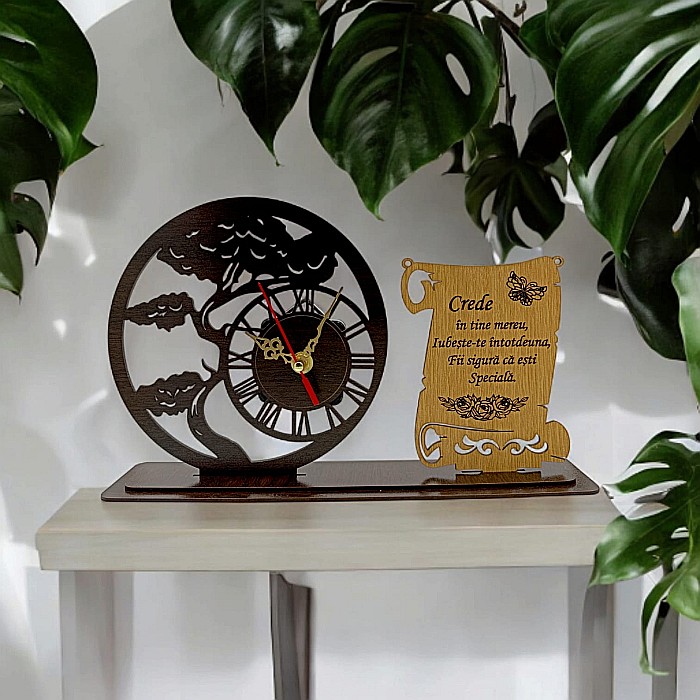 Blank Ceas Bonsai cu Placută, personalizat "Crede in tine mereu", Produs în România de Rustic Wood Decor ,dimensiune 30x18cm [1]