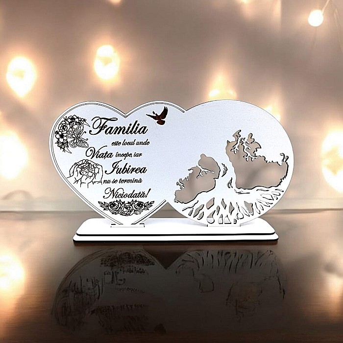 Blank decorativ cu suport, personalizat Familia este locul unde Viața Începe , Produs în România de Rustic Wood Decor, dimensiune 30x16cm [1]