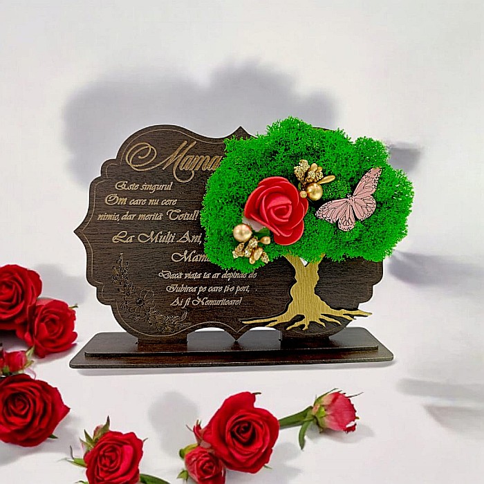 Tablou copac cu licheni stabilizati, cadou personalizat cu mesaj standard pentru Mama "Mama este singurul om care nu cere nimic..." Produs în România de Rustic Wood Decor [1]