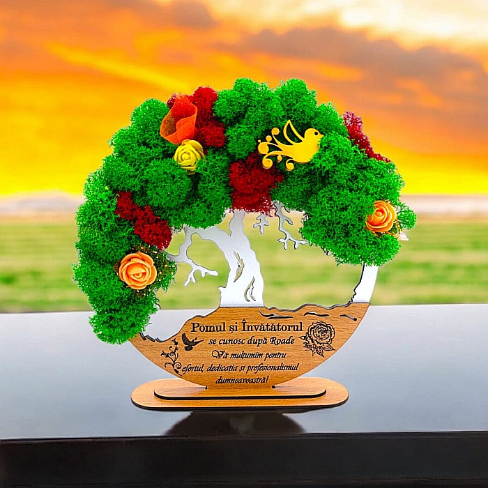 Tablou Copacul Vietii Cadou personalizat cu mesaj standard pentru Sefa/Doctor/Prieteni/Profesori , alb, decorat cu licheni stabilizati Produs în România de Rustic Wood Decor [1]