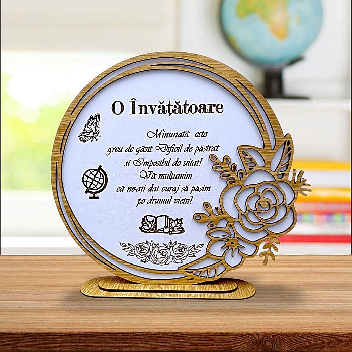 Cadou personalizat, tablou din lemn elegant cu trandafir si mesaj standard pentru Invatatoare [1]