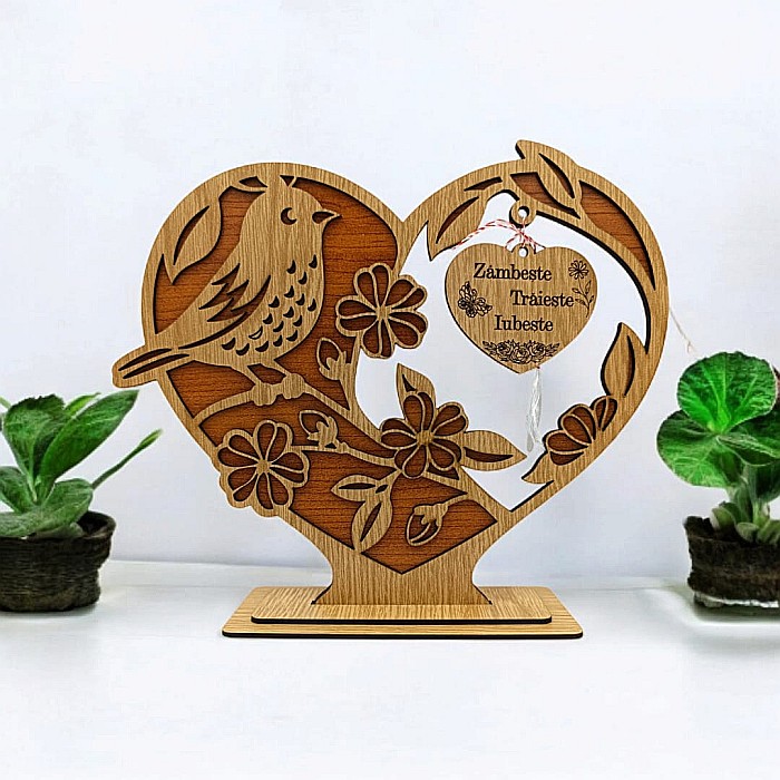 Cadou personalizat inima din lemn, decoratiune cu mesaj standard pentru Familie/Prieteni/Nasi/Fini, dimensiune 19x22cm [1]