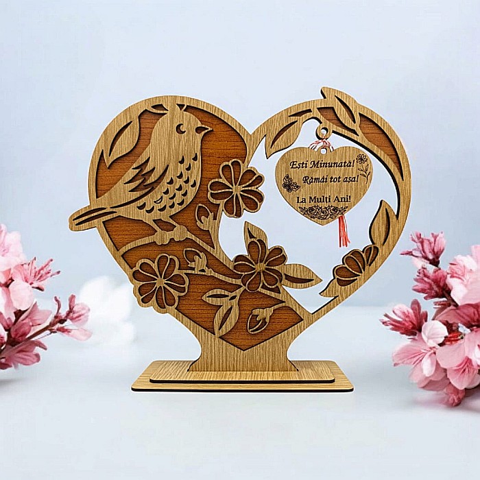 Cadou personalizat inima din lemn, decoratiune cu mesaj standard pentru Ziua Femeii/8Martie, model 2, dimensiune 19x22cm [1]