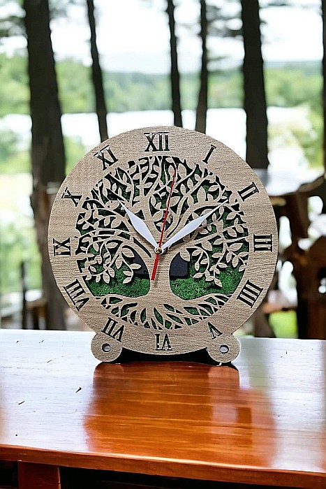 Cadou personalizat, Ceas de birou cu licheni gravat cu Copac , maro [1]