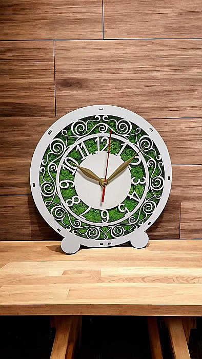 Cadou personalizat, Ceas de birou cu licheni gravat simplu , alb [1]