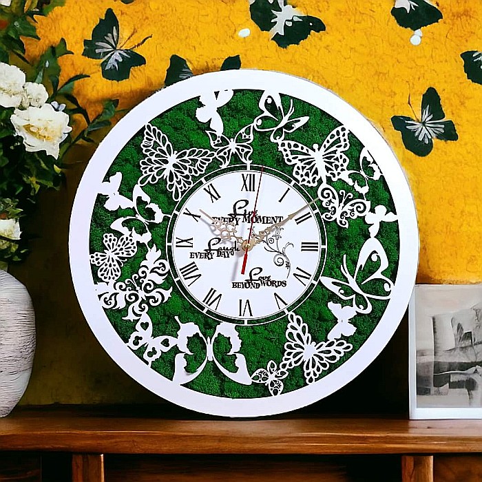 Cadou personalizat, Ceas de perete cu fluturi decorativ cu licheni [1]