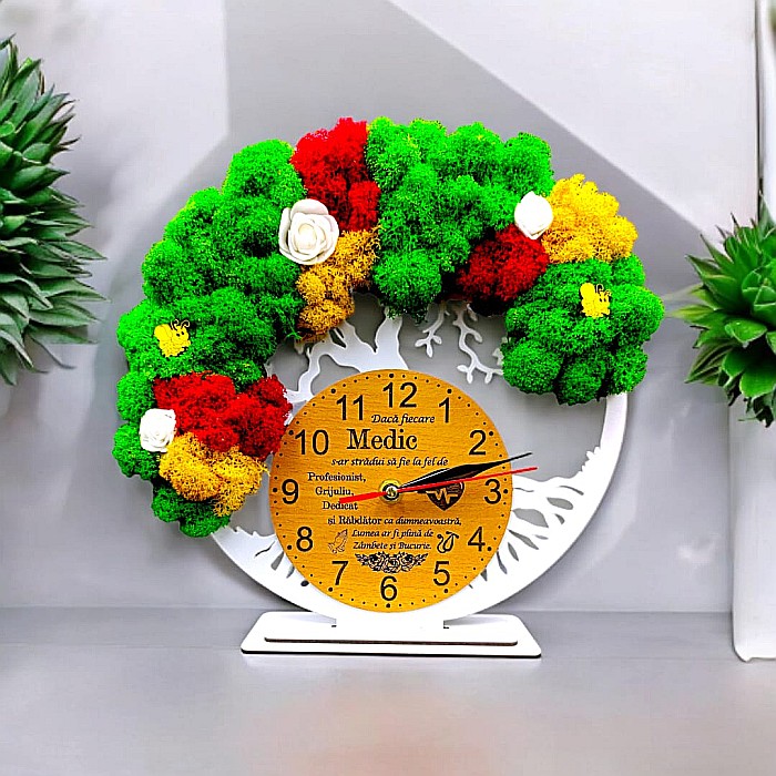 Cadou personalizat, Ceas decorativ copacul vietii cu mesaj standard pentru Medic, decorat cu licheni stabilizati si flori decorative naturale, alb [1]