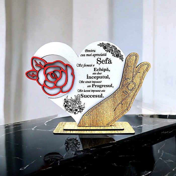 Cadou personalizat, tablou inima in palma cu mesaj standard pentru "Cea mai apreciata Sefa", 21x15cm [1]