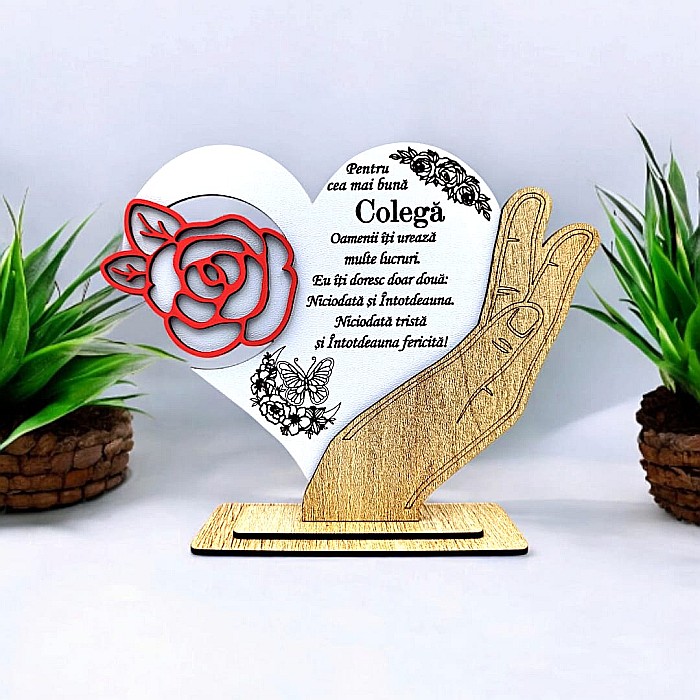 Cadou personalizat, tablou inima in palma cu mesaj standard pentru "Cea mai buna Colega", 21x15cm [1]